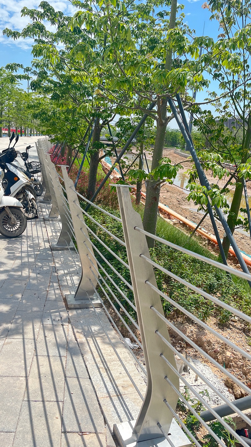 不锈钢河道护栏