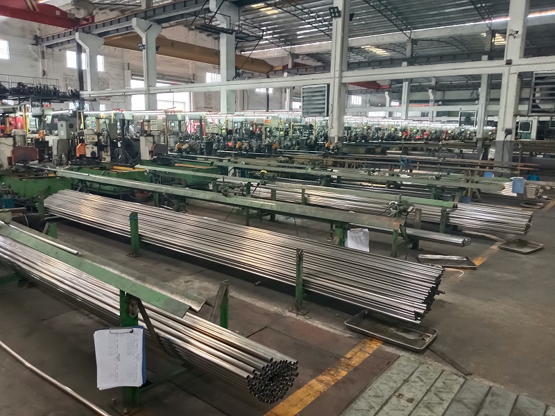 不锈钢管厂家生产车间