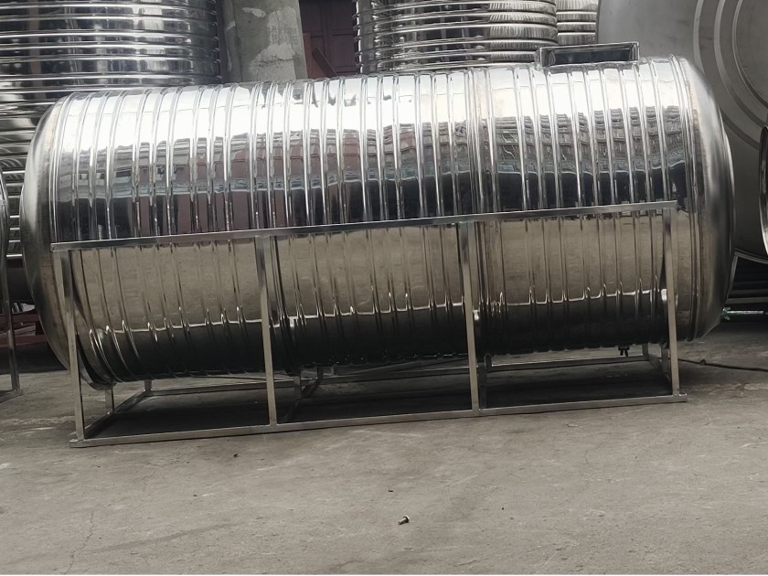 管钢强不锈钢管在水塔支架项目中的应用案例