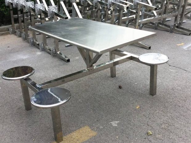 不锈钢连桌椅